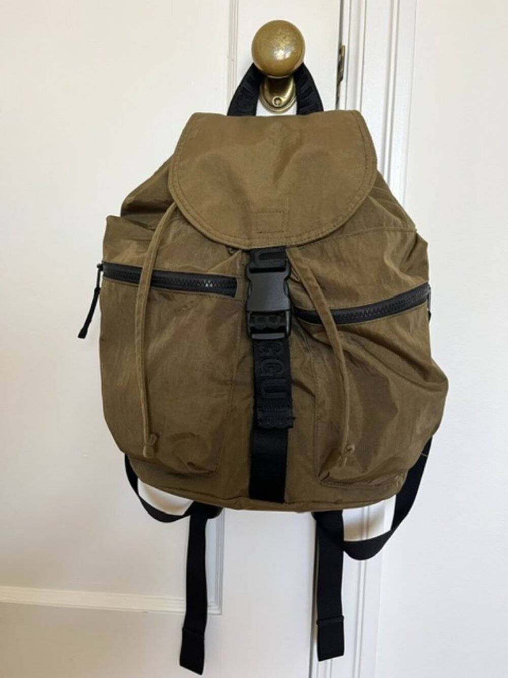 BAGGU Small Sport Backpack in Kelp - Picture 3 of 8